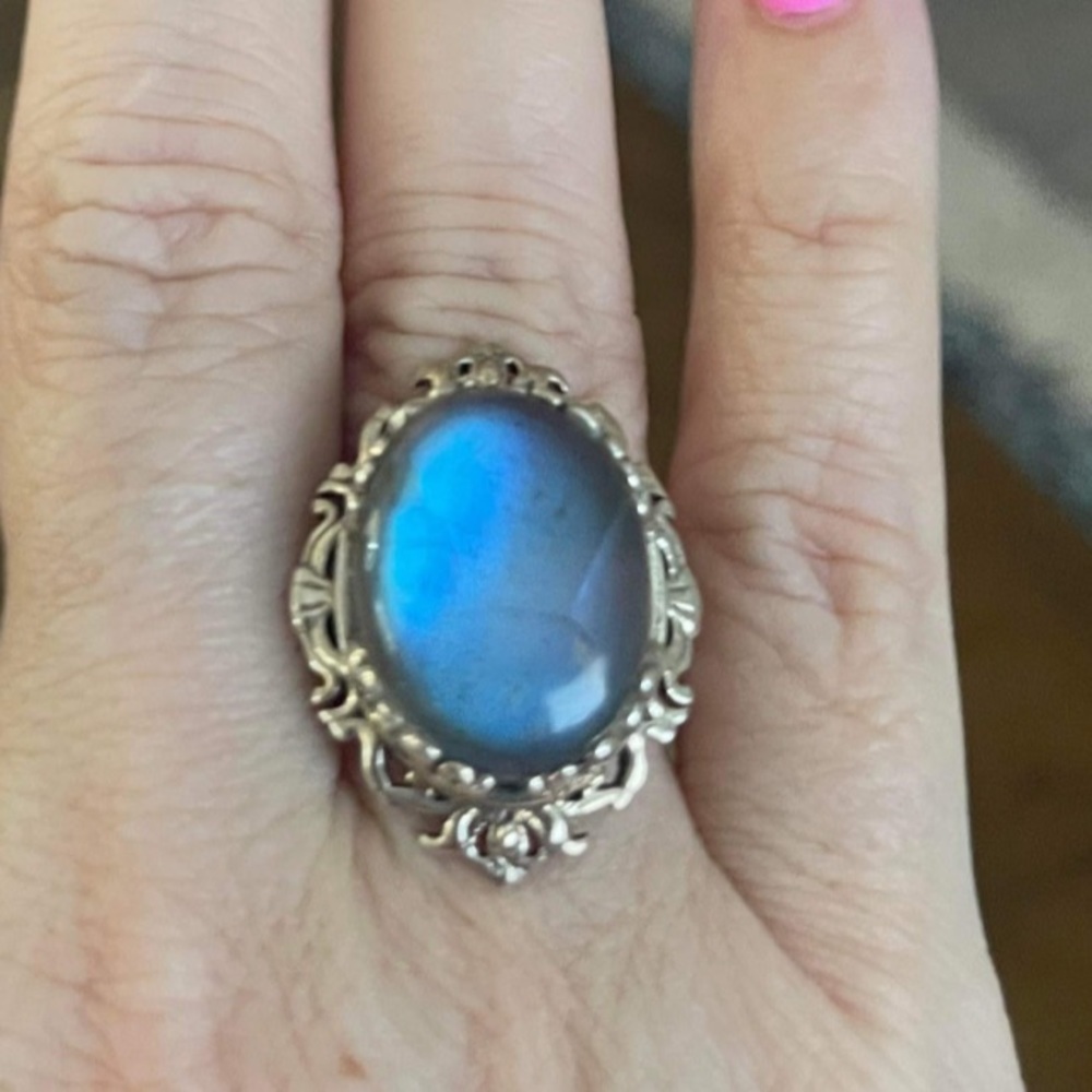 Ring